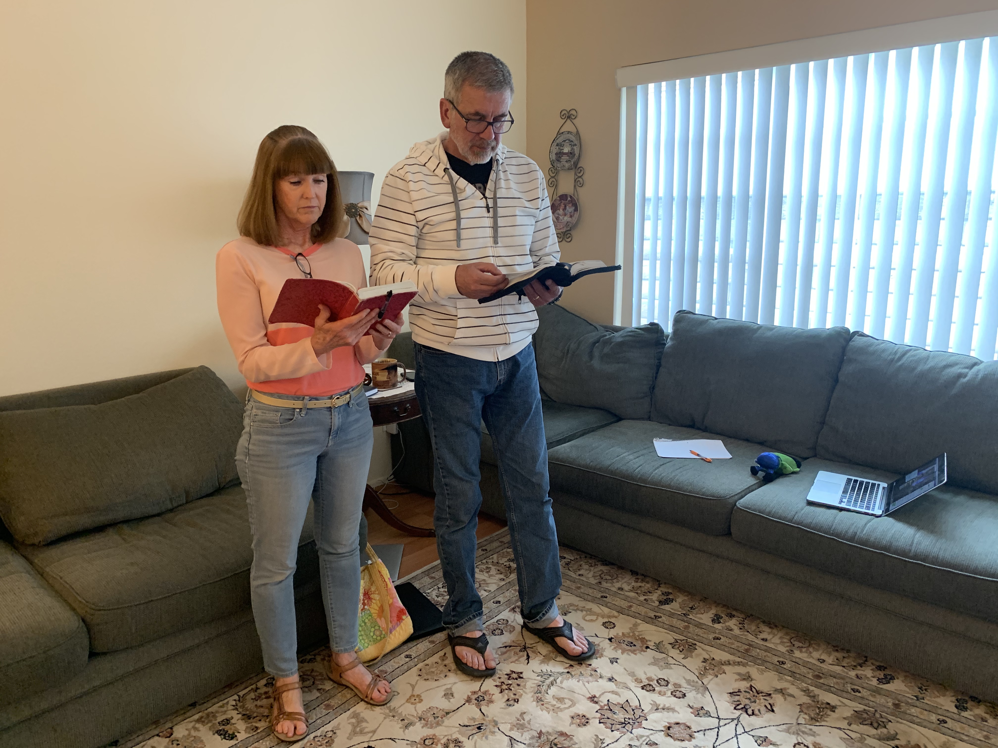 F5F0B2AF-D7A9-4B32-8E2B-E7B3BF0DAC40